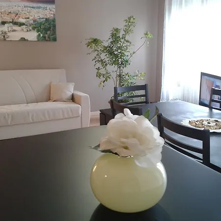 Certosa 3 Bedrooms דירה מילאנו