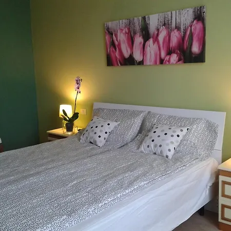 Certosa 3 Bedrooms דירה